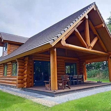 Unieke Houten Villa Met Sauna In Twente - 5P Den Ham Bagian luar foto