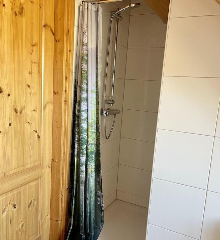 Unieke Houten Villa Met Sauna In Twente - 5P Den Ham Bagian luar foto