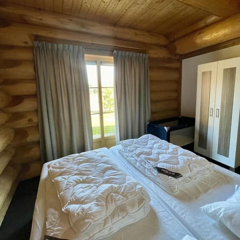 Unieke Houten Villa Met Sauna In Twente - 5P Den Ham Bagian luar foto